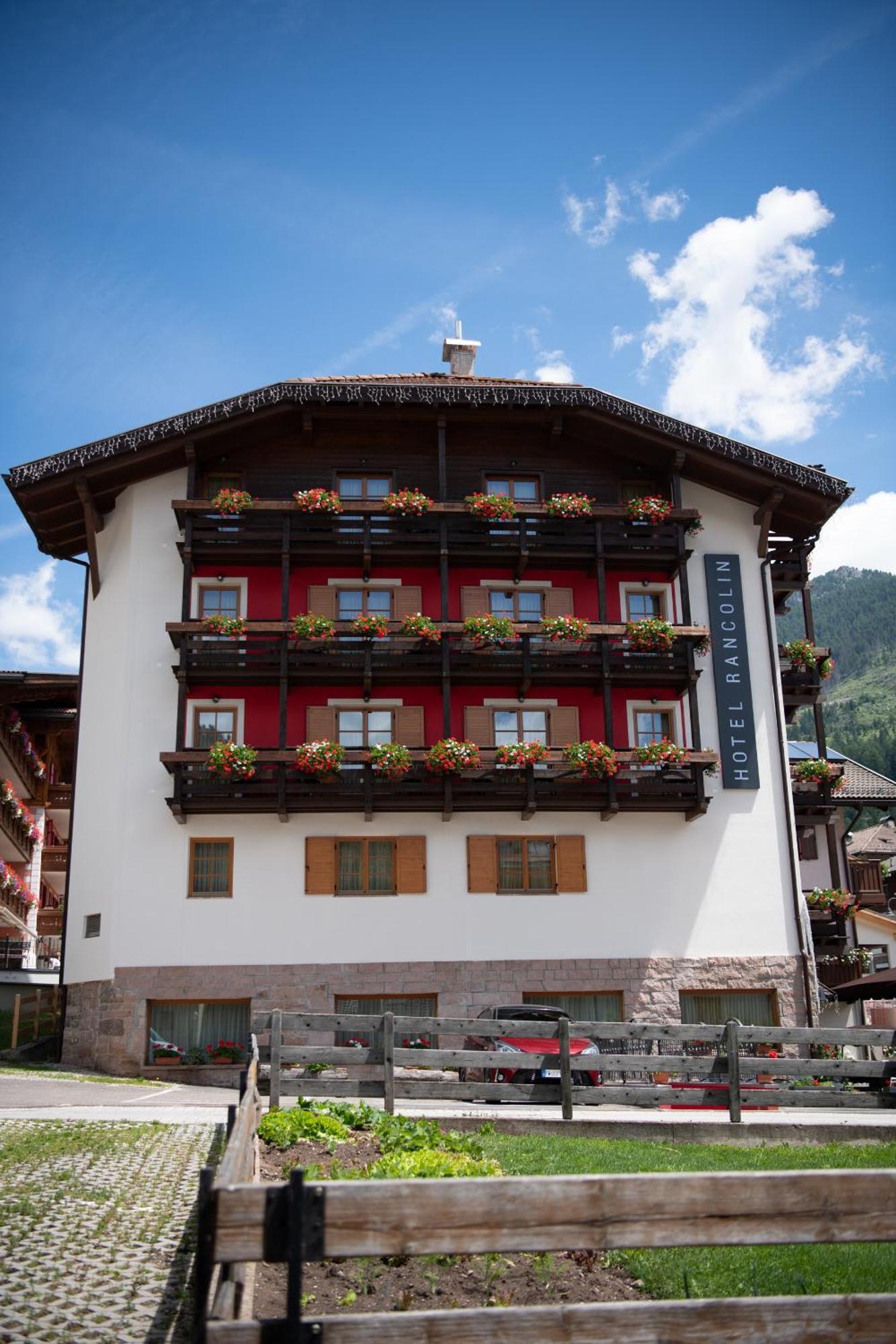 Romantic Charming Hotel Rancolin Moena Exteriör bild