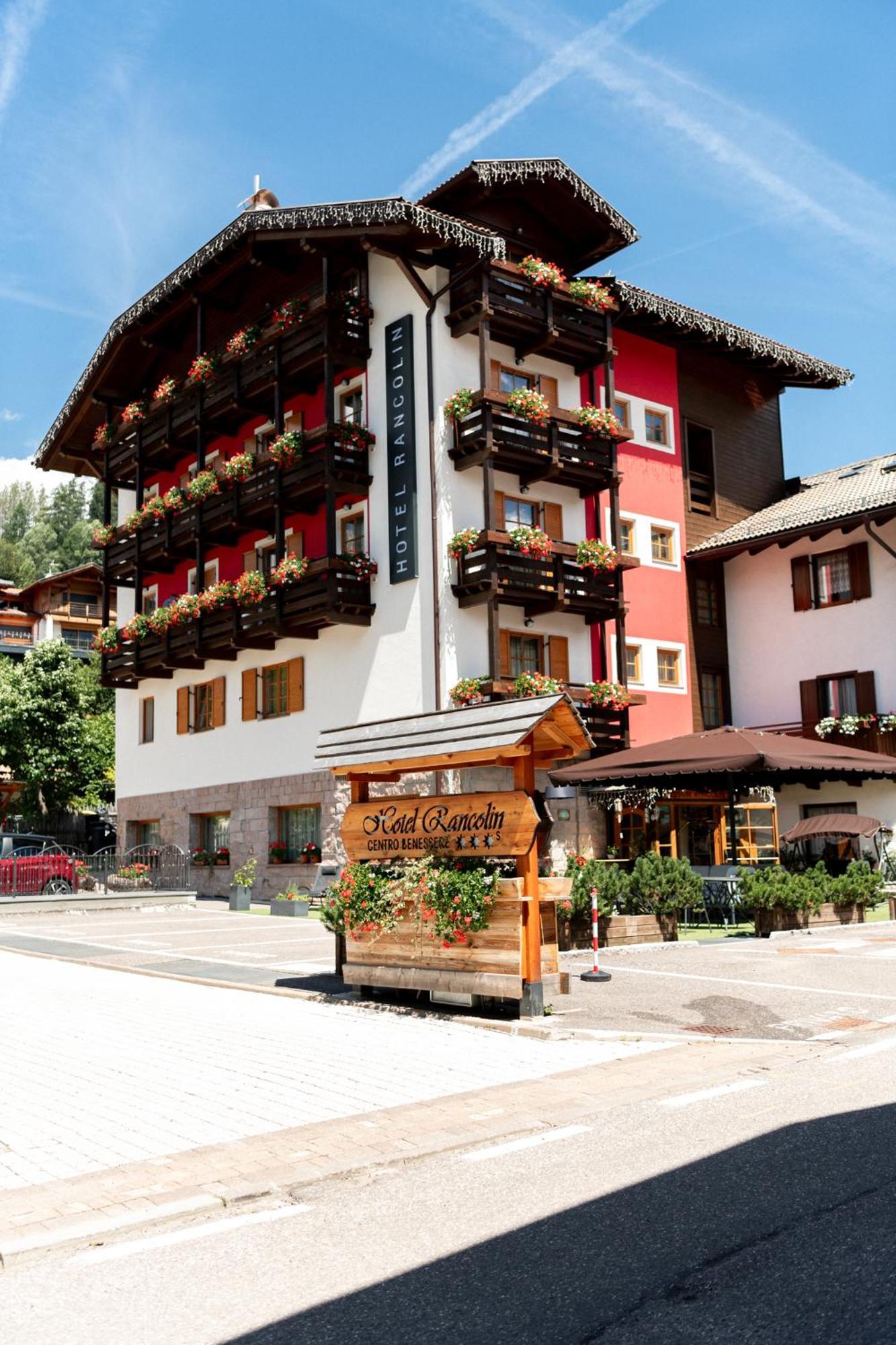 Romantic Charming Hotel Rancolin Moena Exteriör bild