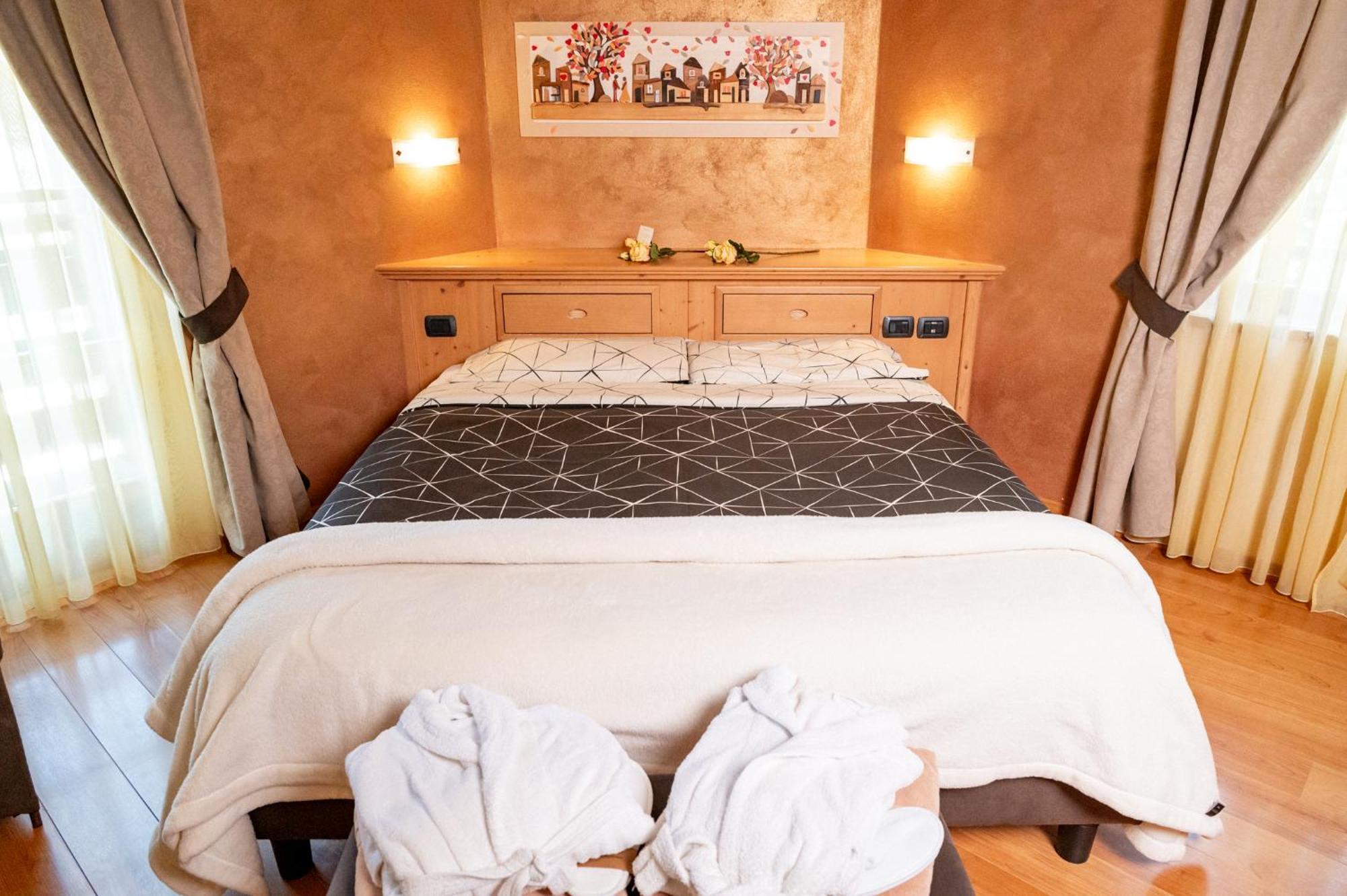 Romantic Charming Hotel Rancolin Moena Exteriör bild