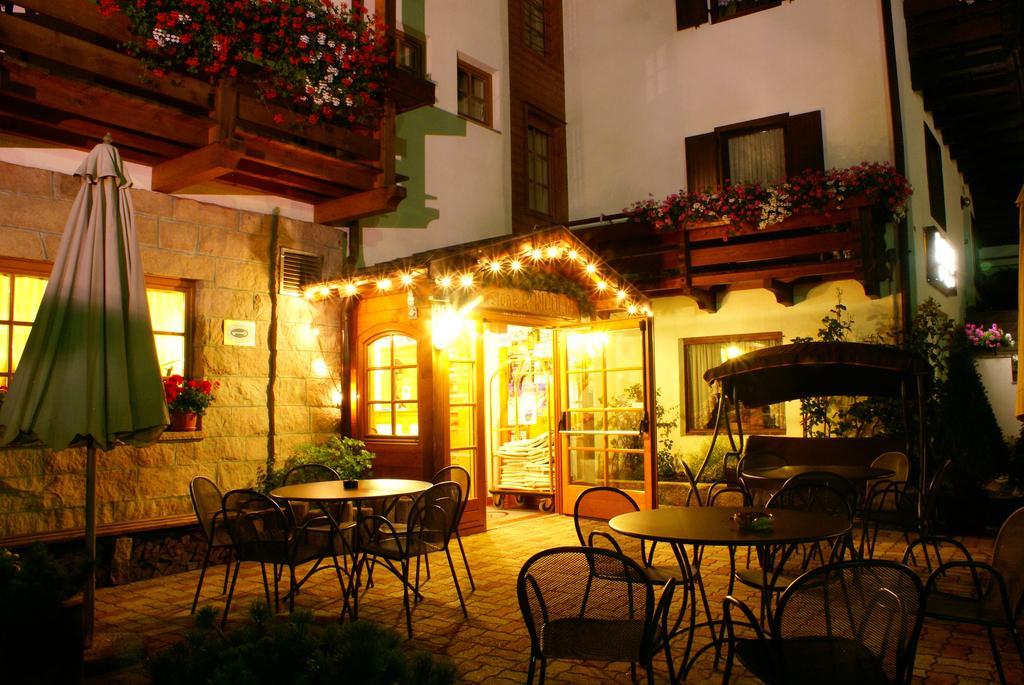 Romantic Charming Hotel Rancolin Moena Exteriör bild